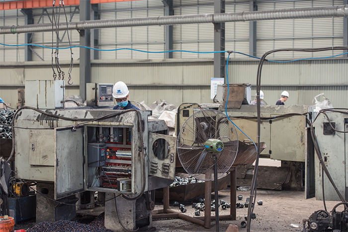 锡林格勒盟网架配件-锥头加工车间